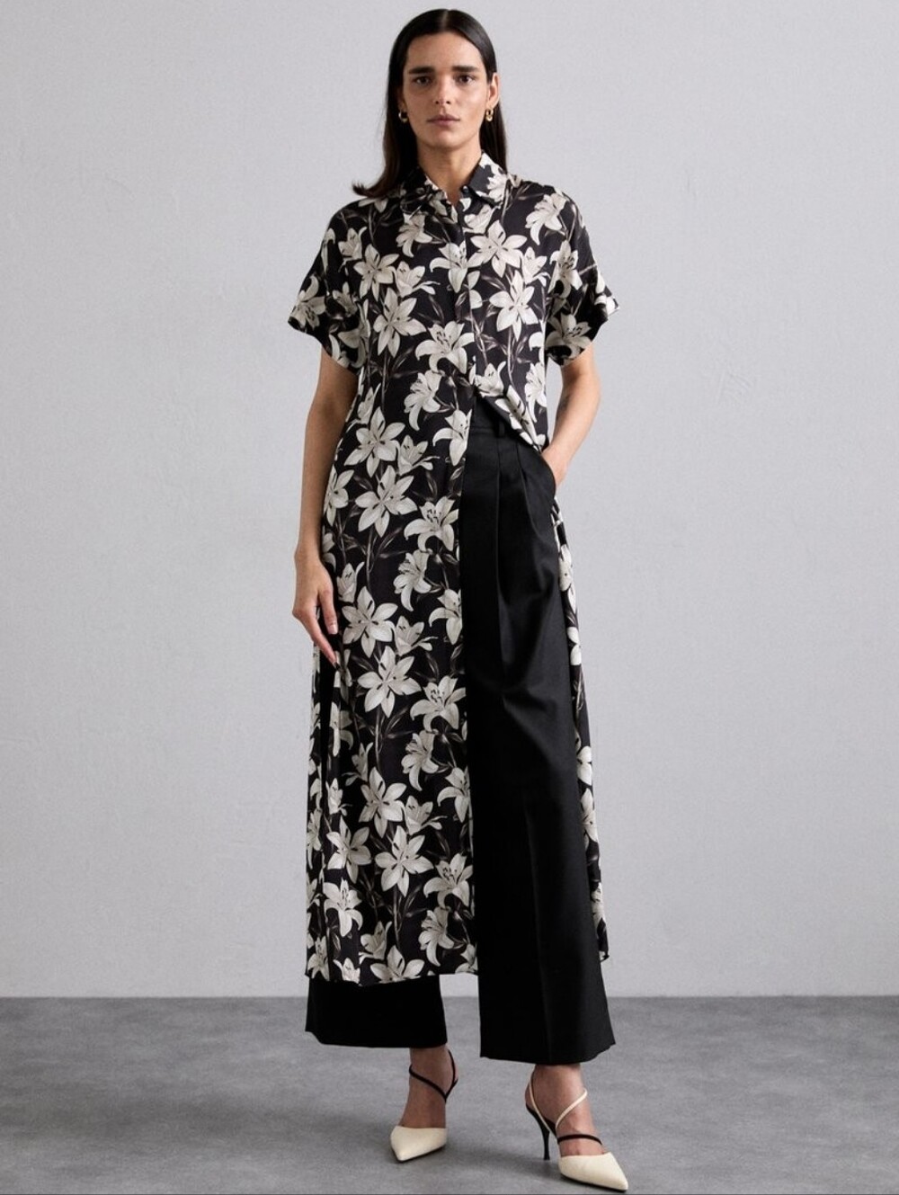 ALICE and OLIVIA Floral Black Maxi Shirt Dress